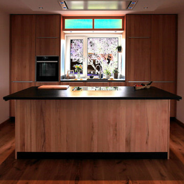 Kücheninsel im modernen Stil
