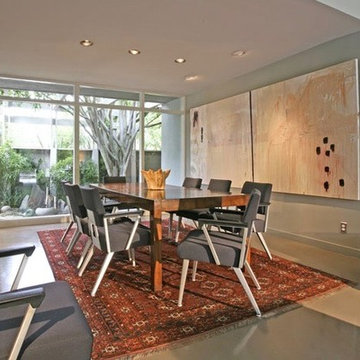Mid Century Bachelor's Pad