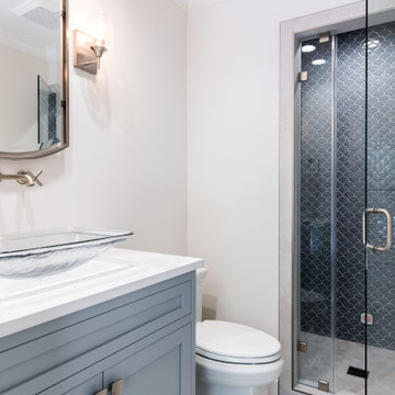 Nautical Themed Bath with a Steam Shower