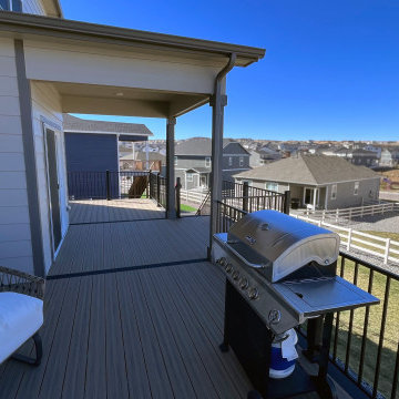 Two-Story Modern Composite Deck With Maintenance-Free Metal Railing