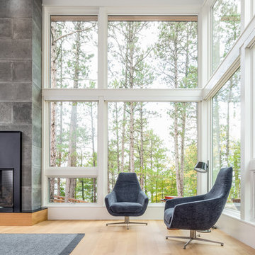 Northern Lake Home