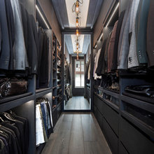 HANK'S CLOSET