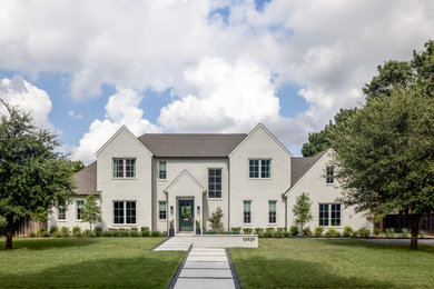 Inspiration for a transitional exterior home remodel in Dallas