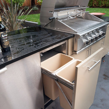 Colwood Drive Outdoor Kitchen