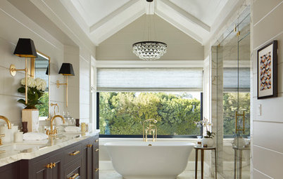 What to Know About Bathroom Chandeliers
