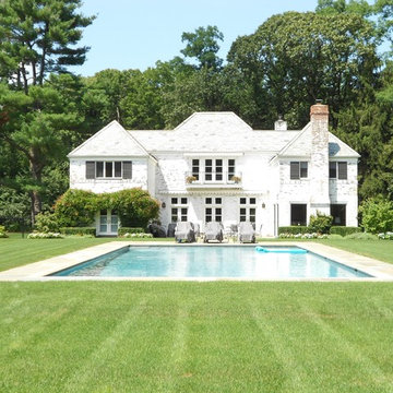White Brick Manor