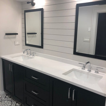 Black & White Bathroom