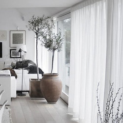 Contemporary Window Treatments - Curtains