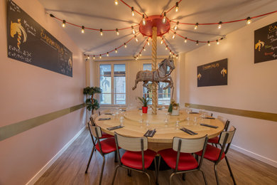 Réalisation d'une salle à manger chalet.