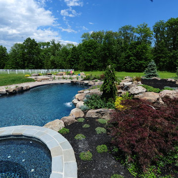 Major Leagues Wet-Edge Waterfall Pool