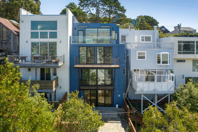 Minimalist exterior home photo in San Francisco