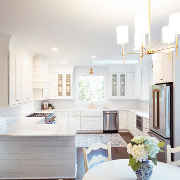 Mooresville Manor: A Farmhouse Revival