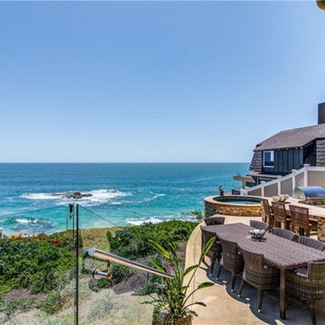Oceanfront..with rare Private Beach Hut