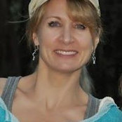 Beth Van Schaackさんの写真