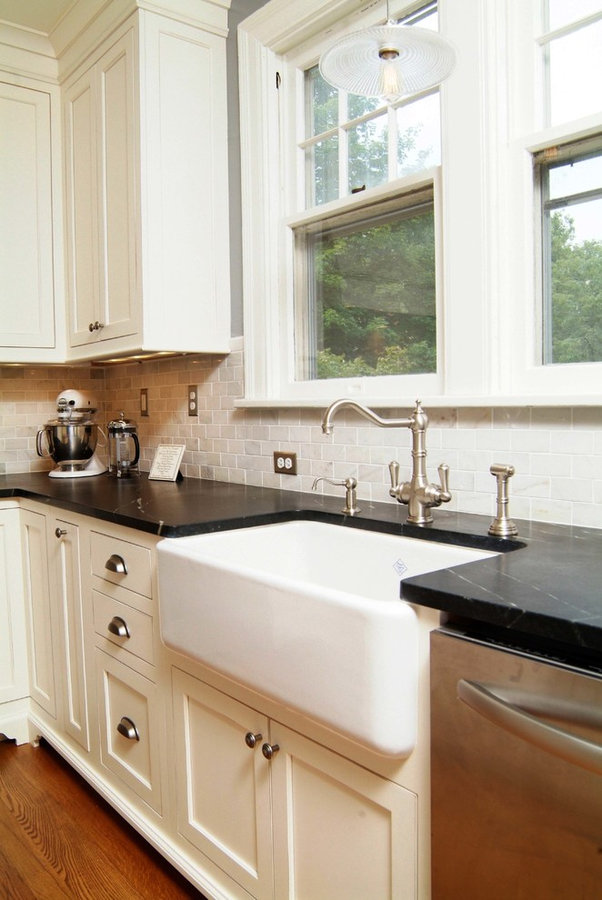 Shenandoah Kitchen & Home