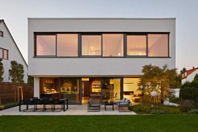 Example of a minimalist exterior home design in Frankfurt