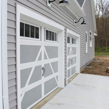 Green, Ohio-- 2200 sqft Ranch - Craftsman Design with a Hint of Farm House