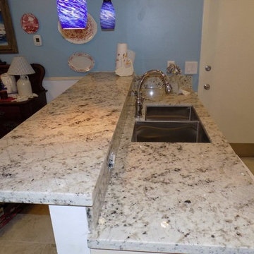 Eagle White granite with Cream Maple glazed cabinets