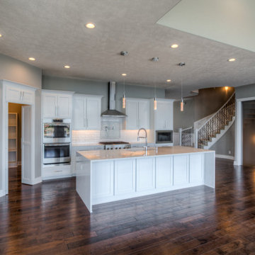 1.5-story custom Brandenburg - modern finishes