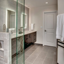 Debby bathroom