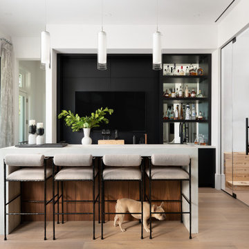 Wine Room & Bar
