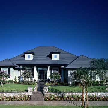 Traditional Golf Course Villa
