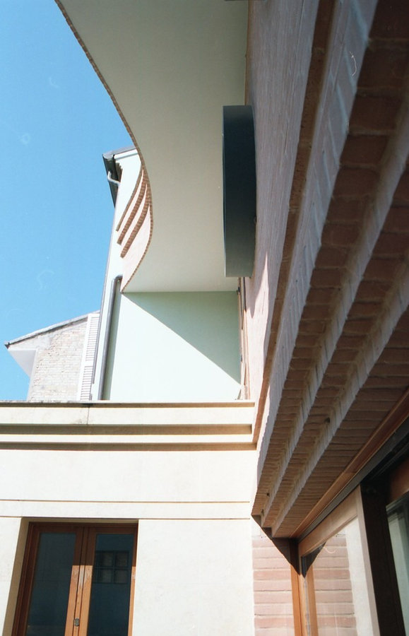 Ristrutturazione di una palazzina monofamiliare