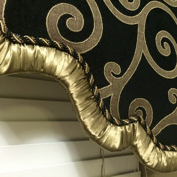 Elaborate Cornice Boxes