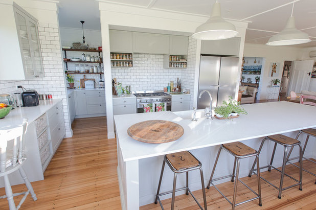 Country Kitchen by Juliet Coleman Interior Design