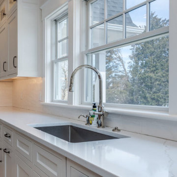 Elm Grove Elegance: A Kitchen Built for Family and Conversation