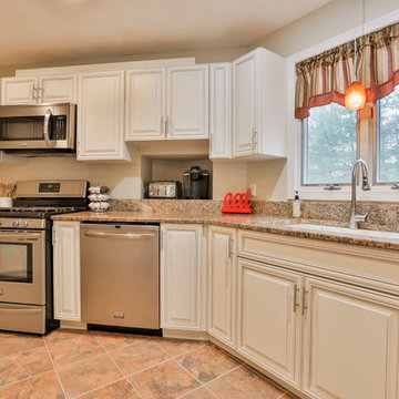 Custom Ranch - Occupied Home Staging