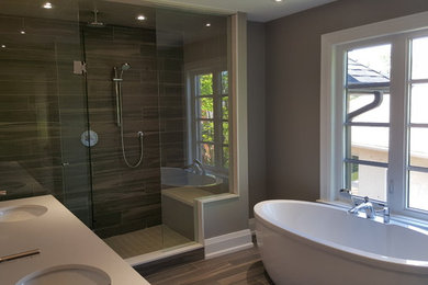 Inspiration for a transitional bathroom remodel in Toronto