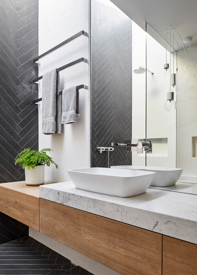 Современная ванная комната от MMAD Architecture