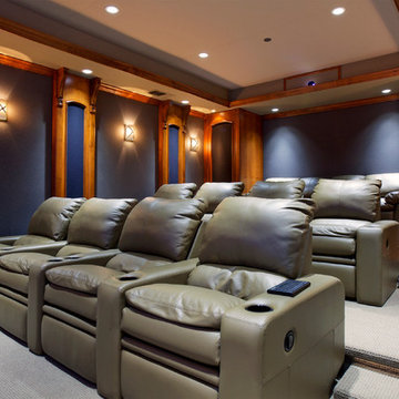 Highlands Theatre Room