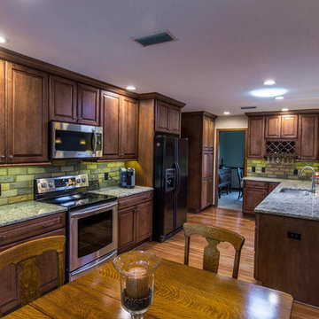Warm wood kitchen with a Tuscan feel
