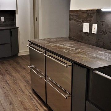 Industrial, Contemporary Kitchen