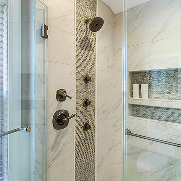 Clutter Free Master Bath