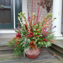 Holiday containers