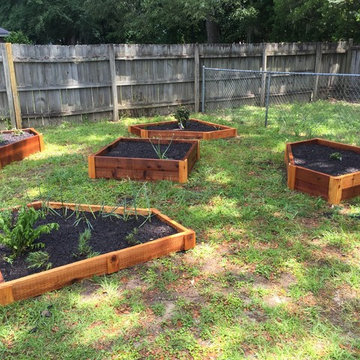 Coffee Bluff Therapy Garden