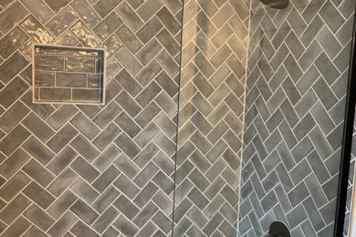 Example of a bathroom design in Wilmington