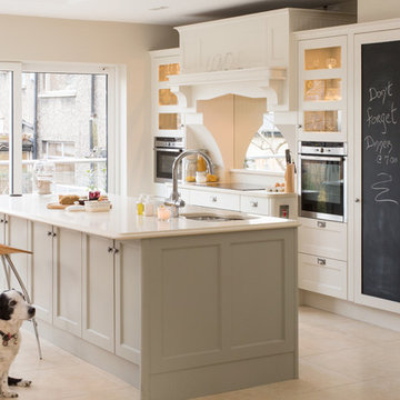 Jonathan Williams Fully Solid Handpainted Kitchen from Our Claridge Collection