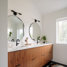 Shelton Scandinavian