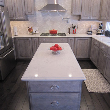 Chic and Spectacular Hinsdale Kitchen