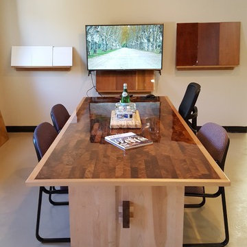 ALUXURA | Bespoke Conference Tables