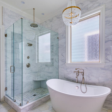 Luxurious Master Bathrooms