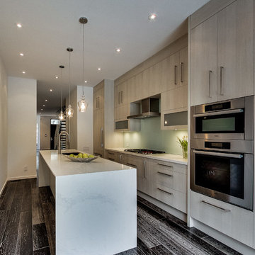 Yorkville Contemporary Home