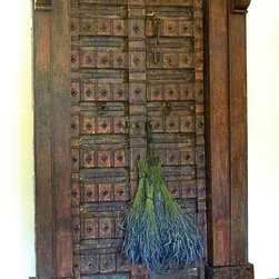 StoneHouse Artifacts - Treasures from Colonial India - Windows And Doors