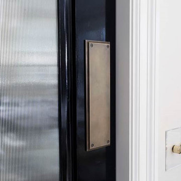 Invisible Lightswitch® with brass toggle and rotary dimmers