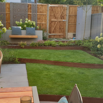 Ealing Small Garden with Terraced lawn