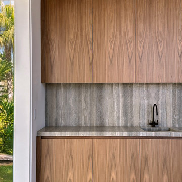 Hawaii Compound